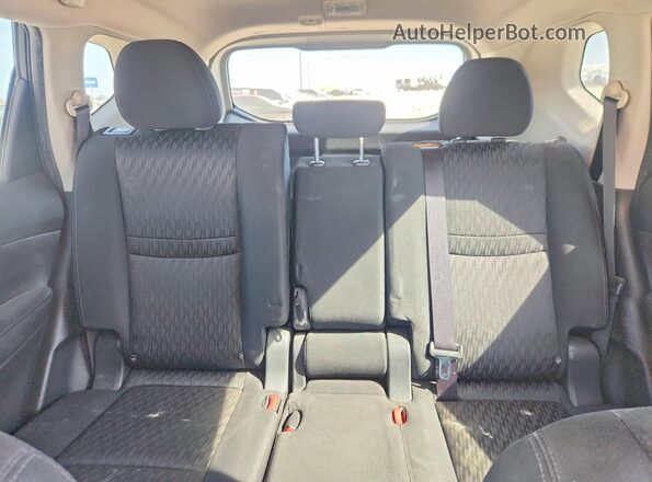 KNMAT2MT6HP591563 2017 NISSAN ROGUE Black 