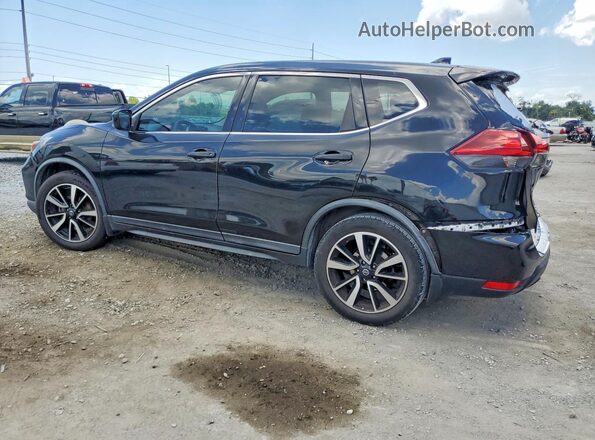 KNMAT2MT6JP579533 2018 NISSAN ROGUE Black 