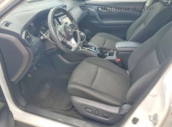 KNMAT2MT6KP541706 2019 NISSAN ROGUE White Front interior view