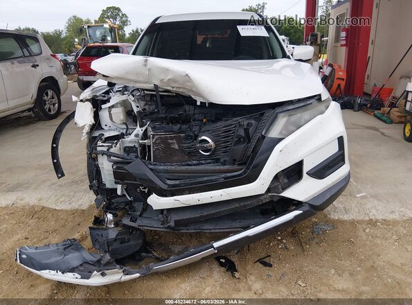 KNMAT2MT7HP503023 2017 NISSAN ROGUE White Front view