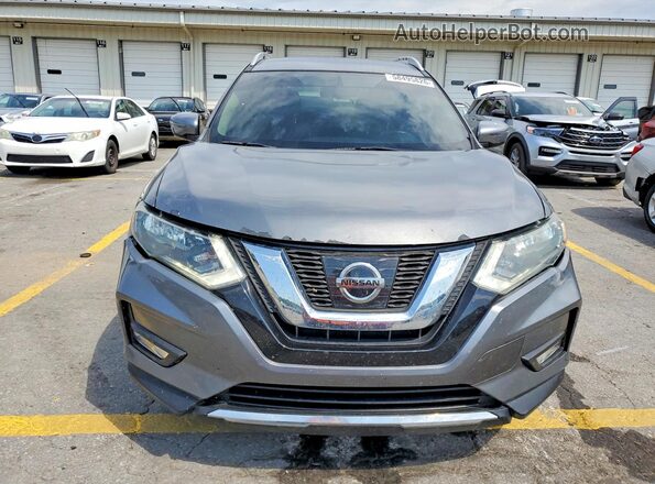 KNMAT2MT7HP611030 2017 NISSAN ROGUE Silver Front view