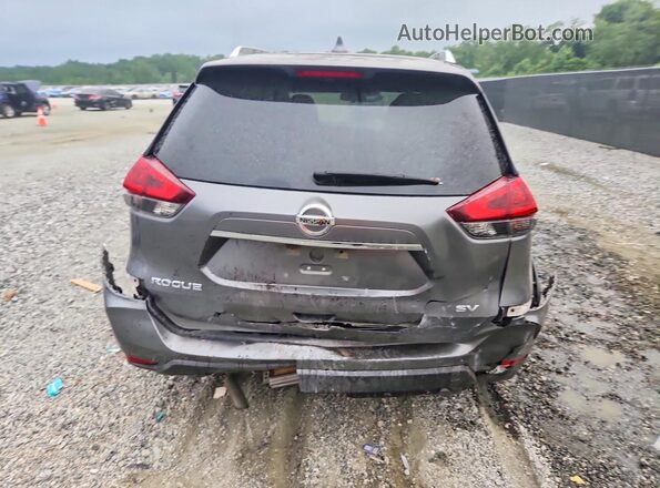 KNMAT2MT7JP505831 2018 NISSAN ROGUE Gray Vista trasera