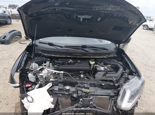 KNMAT2MT7JP510396 2018 NISSAN ROGUE Black Widok z tyłu