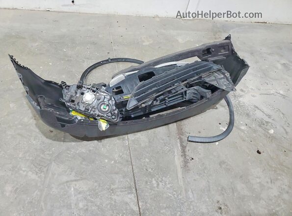 KNMAT2MT7JP520636 2018 NISSAN ROGUE Black Engine compartment view