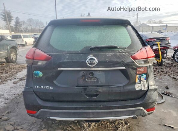 KNMAT2MT7JP583249 2018 NISSAN ROGUE Black Rear view