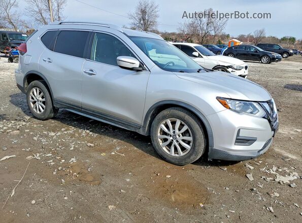 KNMAT2MT7KP530830 2019 NISSAN ROGUE Серебряный Передняя правая четверть