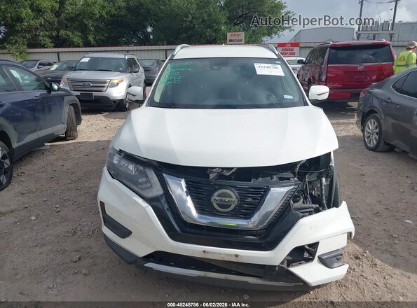 KNMAT2MT7KP535087 2019 NISSAN ROGUE White Widok wnętrza z tyłu
