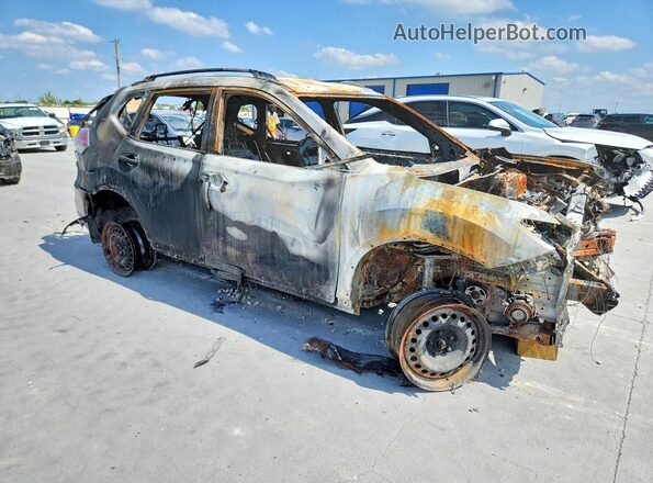 KNMAT2MT8GP681540 2016 NISSAN ROGUE Пожар Передняя правая четверть