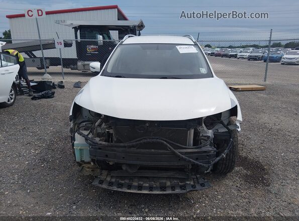 KNMAT2MT8HP516203 2017 NISSAN ROGUE White 