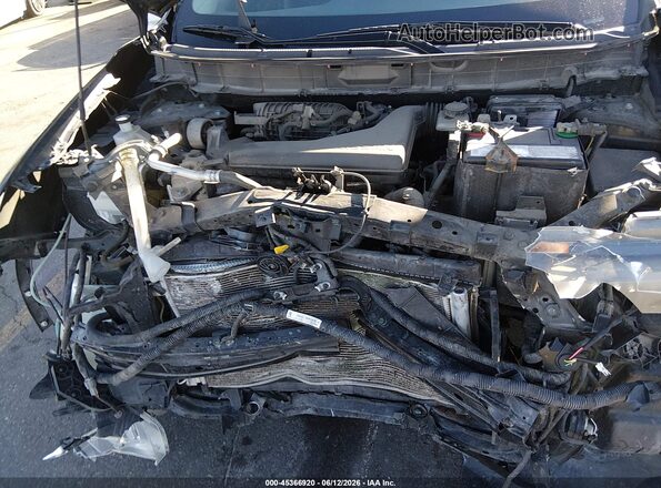 KNMAT2MT8HP581360 2017 NISSAN ROGUE Black Rear view