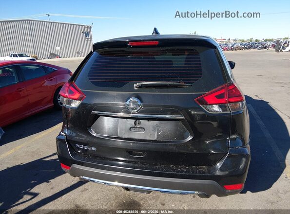 KNMAT2MT8HP581360 2017 NISSAN ROGUE Black 