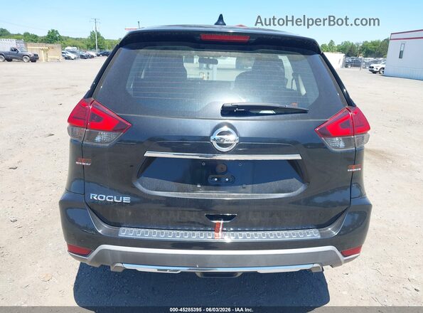 KNMAT2MT8HP583612 2017 NISSAN ROGUE Black 