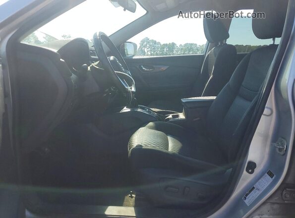 KNMAT2MT8JP524212 2018 NISSAN ROGUE Silver 