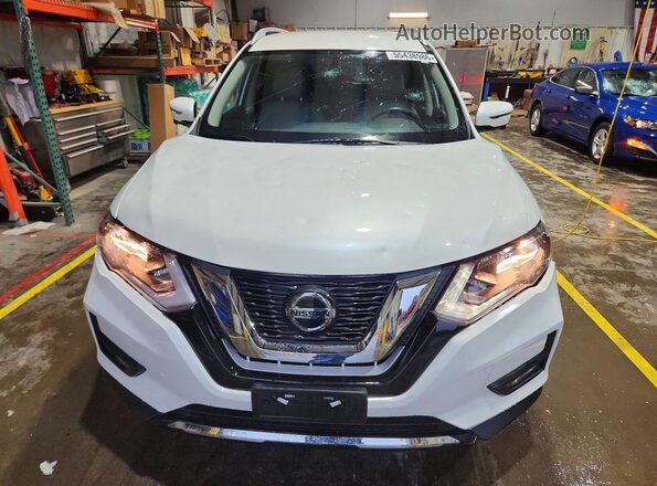 KNMAT2MT8JP534190 2018 NISSAN ROGUE White 