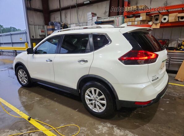 KNMAT2MT8JP534190 2018 NISSAN ROGUE White 