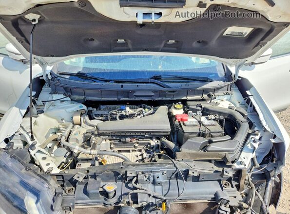 KNMAT2MT8JP539499 2018 NISSAN ROGUE White Вид підкапотного простору