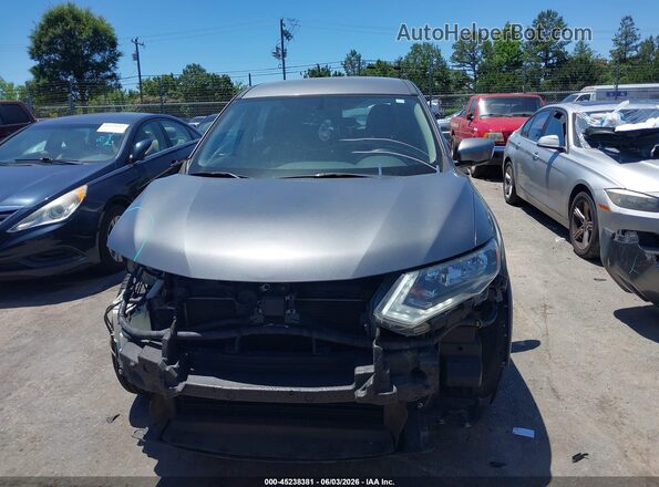 KNMAT2MT8JP578500 2018 NISSAN ROGUE Gray Rear interior view