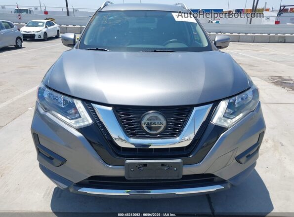 KNMAT2MT8JP588721 2018 NISSAN ROGUE Серый 