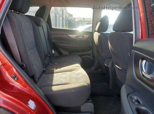 KNMAT2MT9GP727165 2016 NISSAN ROGUE Red უკანა სალონის ხედი