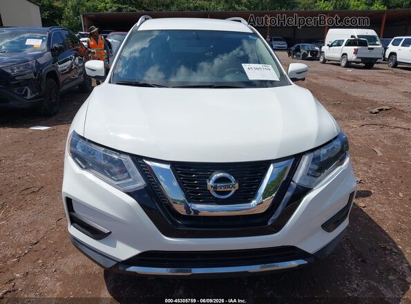 KNMAT2MT9HP560436 2017 NISSAN ROGUE Белый Вид щитка приборов