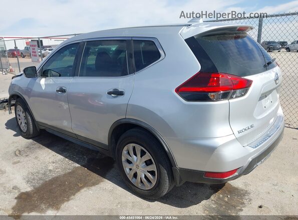 KNMAT2MT9JP558241 2018 NISSAN ROGUE Silver Widok wnętrza 360 stopni