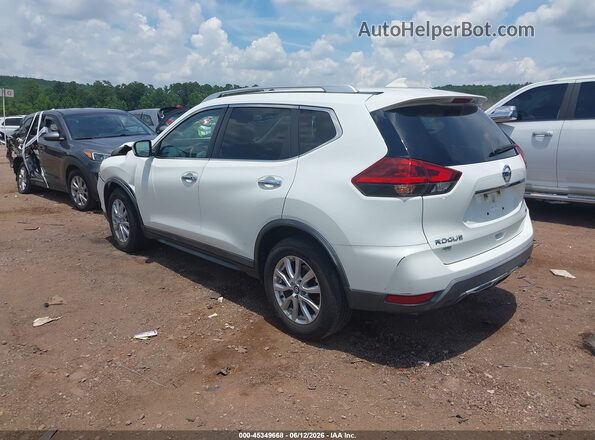 KNMAT2MT9JP570065 2018 NISSAN ROGUE White Rear left