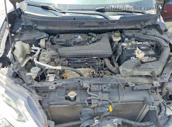 KNMAT2MT9JP580143 2018 NISSAN ROGUE Black 