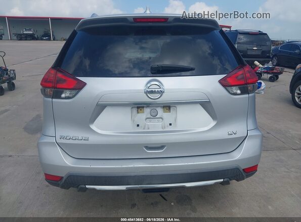 KNMAT2MT9JP605557 2018 NISSAN ROGUE Silver 