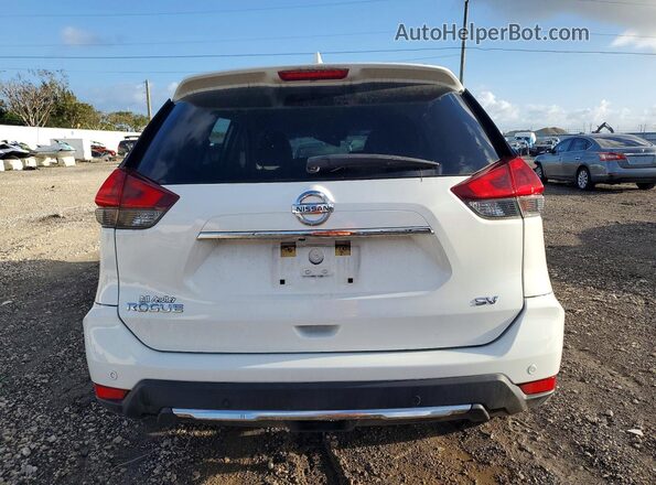 KNMAT2MT9KP535060 2019 NISSAN ROGUE White Rear view