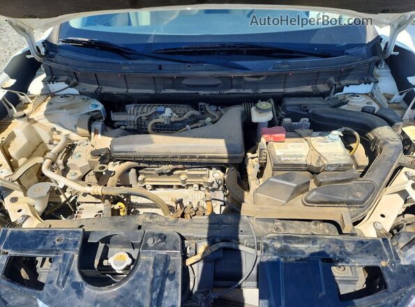 KNMAT2MTXGP666733 2016 NISSAN ROGUE White 