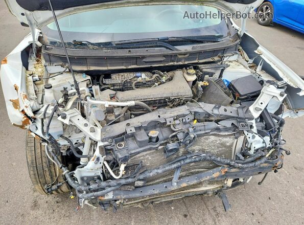 KNMAT2MTXHP548294 2017 NISSAN ROGUE White 