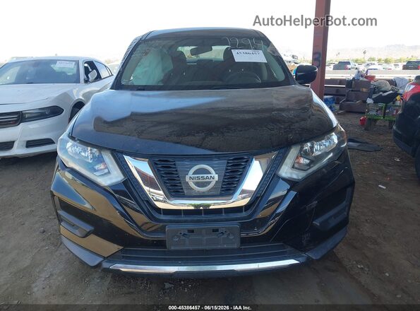 KNMAT2MTXHP575723 2017 NISSAN ROGUE Черный Вид спереди