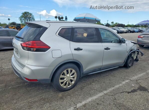 KNMAT2MTXJP500302 2018 NISSAN ROGUE Серебряный 