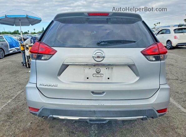 KNMAT2MTXJP500302 2018 NISSAN ROGUE Серебряный 