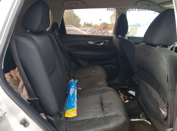 KNMAT2MTXJP500302 2018 NISSAN ROGUE Серебряный 