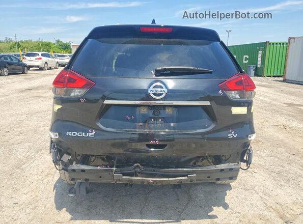 KNMAT2MTXJP548236 2018 NISSAN ROGUE Black Հետևի տեսք