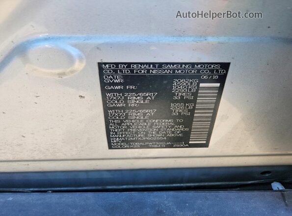 KNMAT2MTXJP602554 2018 NISSAN ROGUE Silver Vista de la etiqueta del VIN
