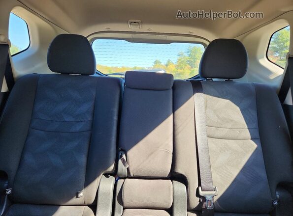KNMAT2MV0GP664703 2016 NISSAN ROGUE Silver 