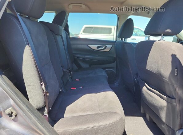 KNMAT2MV0GP724561 2016 NISSAN ROGUE Gray Rear seats view