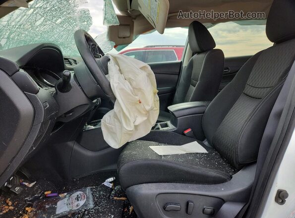 KNMAT2MV0HP556101 2017 NISSAN ROGUE White წინა სალონის ხედი