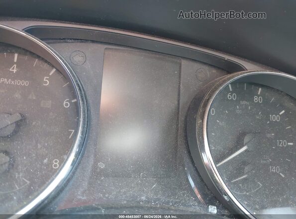 KNMAT2MV0HP575067 2017 NISSAN ROGUE Silver 