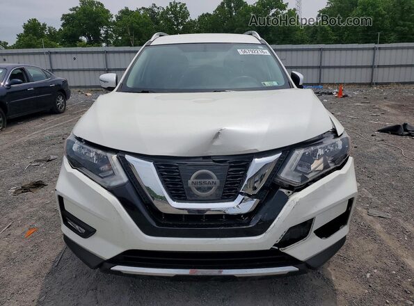 KNMAT2MV0HP597277 2017 NISSAN ROGUE White Front view