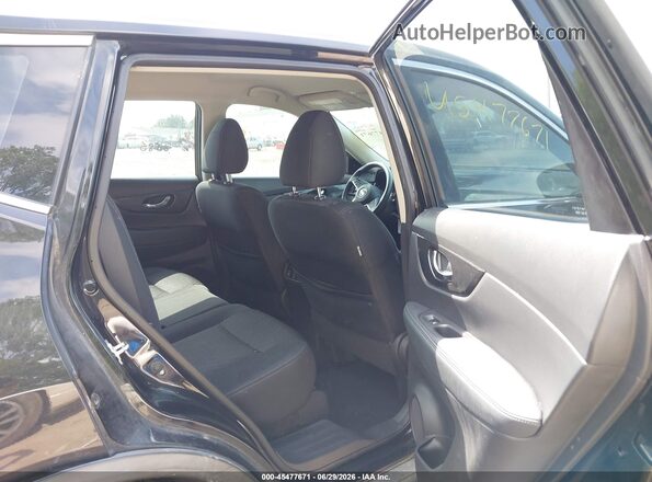 KNMAT2MV0HP598607 2017 NISSAN ROGUE Black VIN կոդի պիտակի տեսք