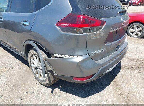 KNMAT2MV0JP559151 2018 NISSAN ROGUE Gray Front view