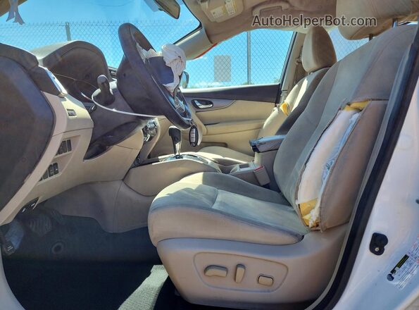 KNMAT2MV1GP642838 2016 NISSAN ROGUE White 