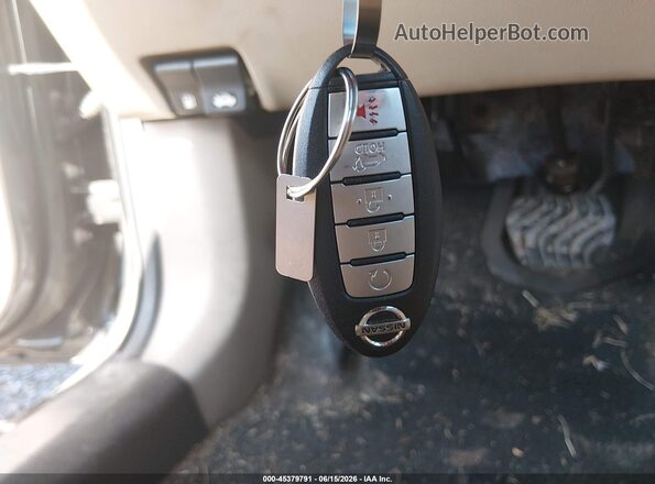 KNMAT2MV1HP513855 2017 NISSAN ROGUE Черный Вид панели приборов