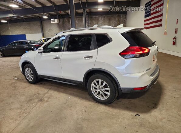 KNMAT2MV1HP522085 2017 NISSAN ROGUE White 