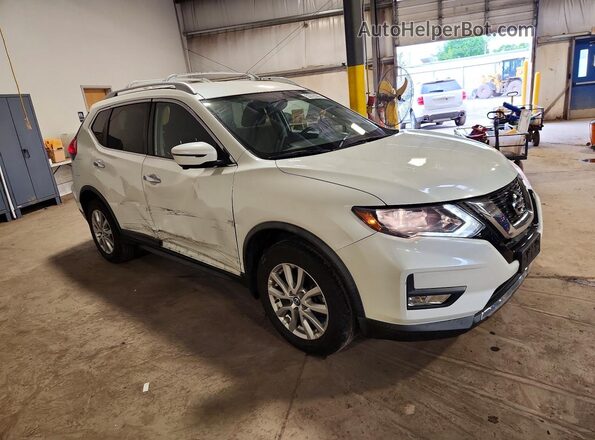 KNMAT2MV1HP522085 2017 NISSAN ROGUE White 
