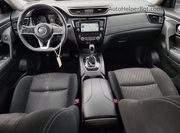 KNMAT2MV1HP601059 2017 NISSAN ROGUE Silver Առջևի վահանակի տեսք