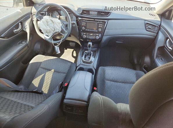 KNMAT2MV1HP609999 2017 NISSAN ROGUE Silver Առջևի վահանակի տեսք